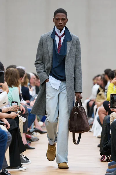 Look 41
